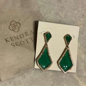 Rare & Retired Kendra Scott Alexa Earrings Emerald Green and Gold Hardware